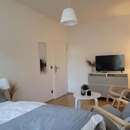 Gemuetliches Helles Appartement Dresden Bagian luar foto