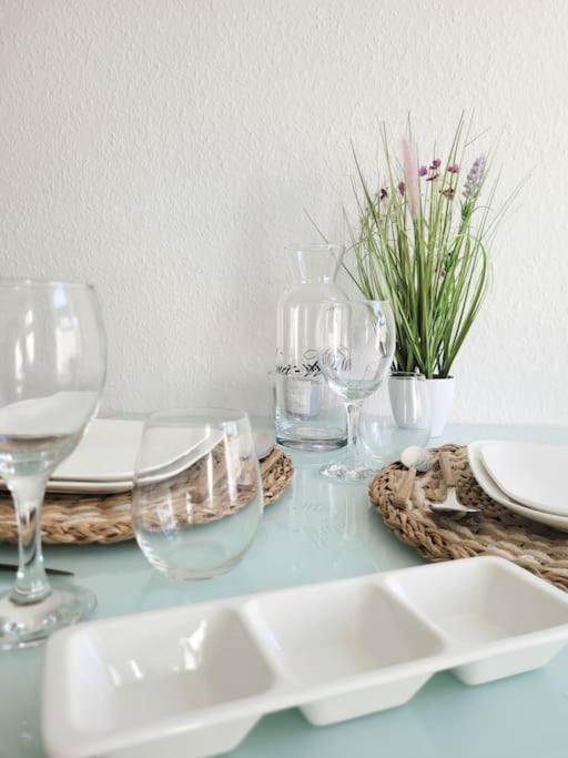 Gemuetliches Helles Appartement Dresden Bagian luar foto