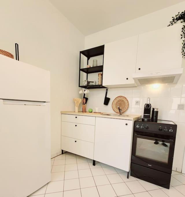 Gemuetliches Helles Appartement Dresden Bagian luar foto