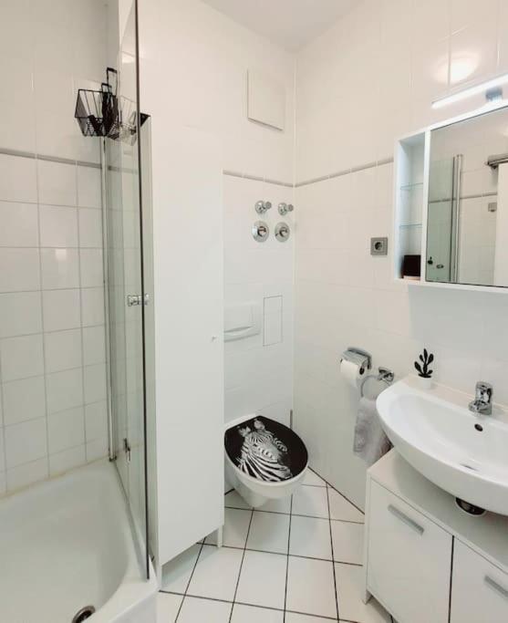 Gemuetliches Helles Appartement Dresden Bagian luar foto
